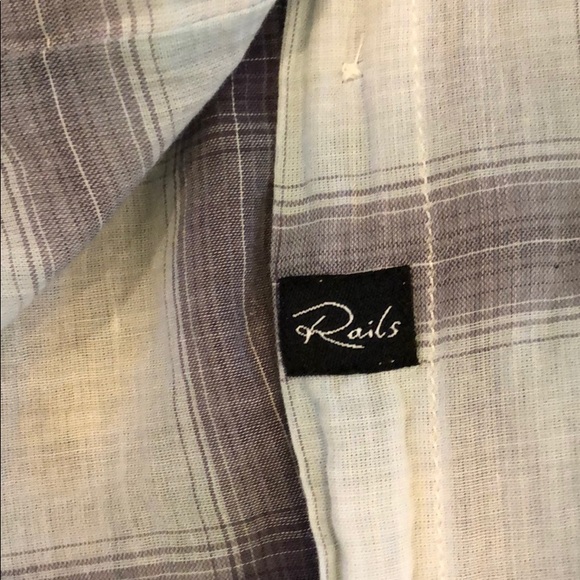 Rails Lightweight Cotton Plaid Button Up Shirt - Picture 5 of 8